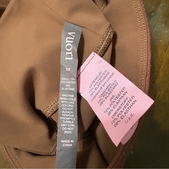 Vuori Rib Studio Short 6" Bike Shorts Cedar Brown Size XS Running Gym - Picture 6 of 7